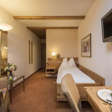 Hotel Sunstar 4*