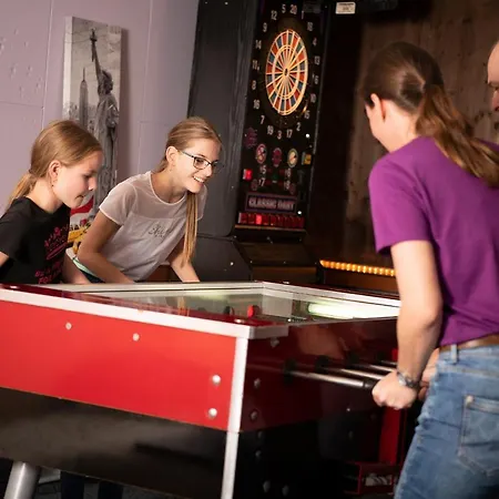 Sunstar فندق أروسا